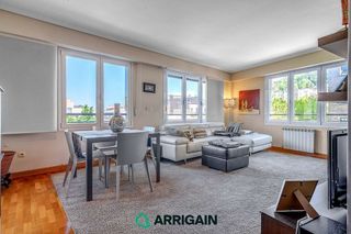 Piso en venta en Gros en San Sebastián-Donostia