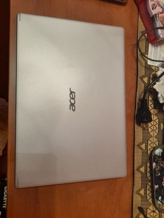 Acer Aspire con Intel i7 décima generación 