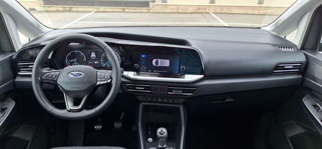 Ford Tourneo Connect 2024 4X4 7 plazas