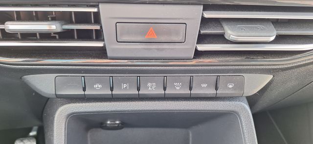 Ford Tourneo Connect 2024 4X4 7 plazas