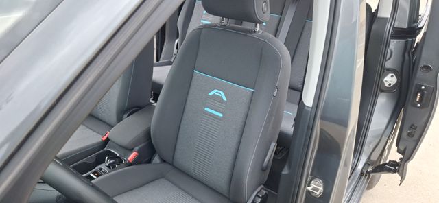 Ford Tourneo Connect 2024 4X4 7 plazas