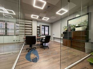 Oficina en venta en Centro en Logroño