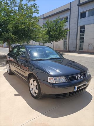 Audi A3 1.8T 180 CV • Libro oficial