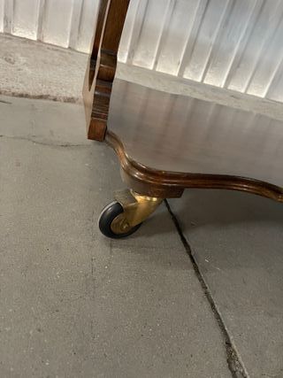 Carrito de madera antiguo restaurada