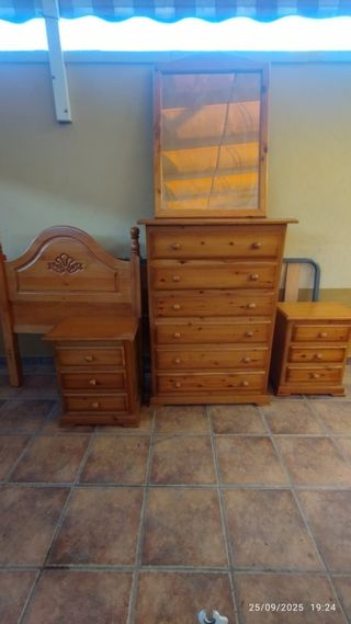 Dormitorio provenzal madera