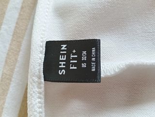 Vestido blanco. Talla 8XL.