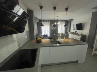Casa adosada en venta en Centro - Doña Mercedes en Dos Hermanas