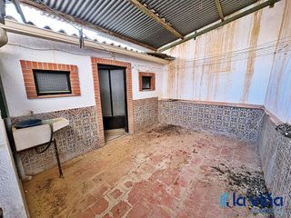 Casa pareada en venta en Archidona