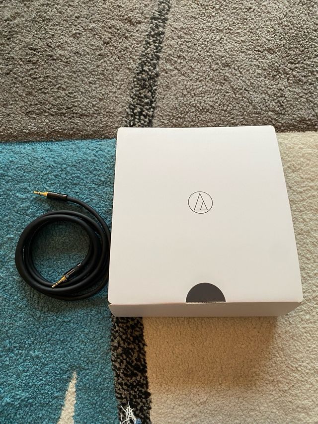 Audio-Technica Audífonos Azul Deep Sea