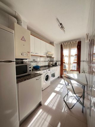 Piso en alquiler en Cimadevilla en Gijón