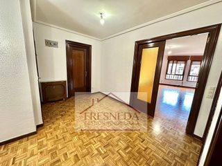 Piso en alquiler en Casco Histórico en Oviedo