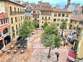 Piso en alquiler en Casco Histórico en Oviedo