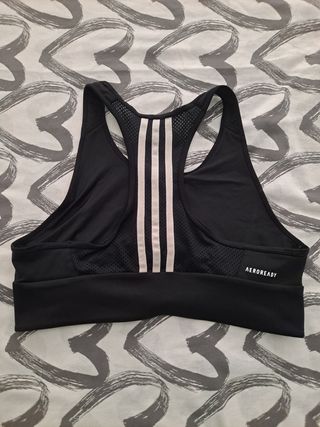 Top deportivo Adidas negro