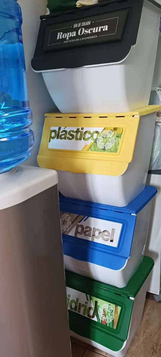 Contenedores de reciclaje