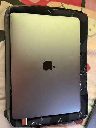 MacBook Pro 13 2019