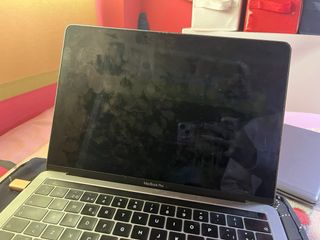 MacBook Pro 13 2019