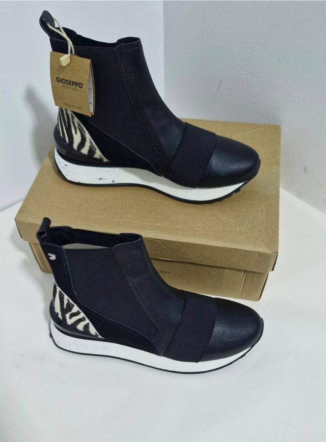Botines Mujer Gioseppo Negros
