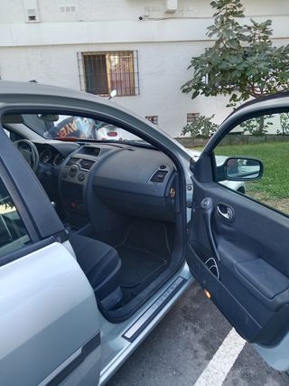 megane Renault megane 2004