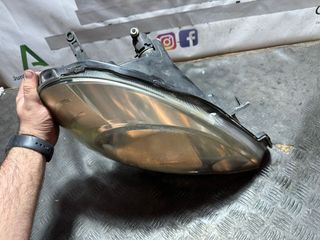 Faro Derecho Renault Kangoo II 2008