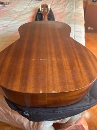 Guitarra Admira Paloma Clásica