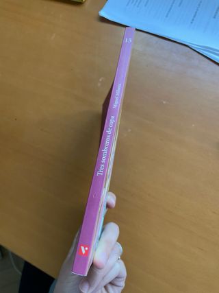 Tres Sombreros De Copa N/c