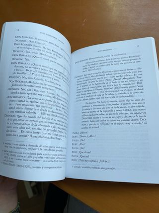 Tres Sombreros De Copa N/c