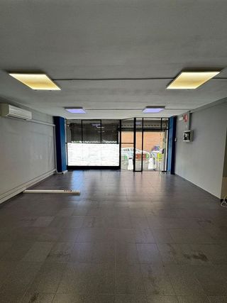 Local comercial en alquiler en Sant Fruitós de Bages