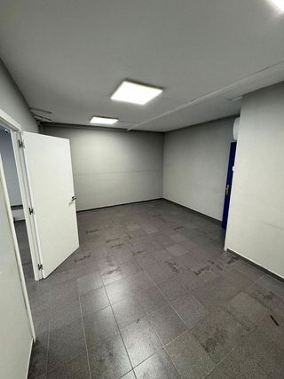Local comercial en alquiler en Sant Fruitós de Bages