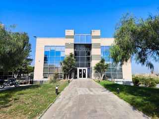 Oficina en alquiler en Zona Industrial en Prat de Llobregat, El