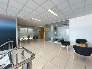 Oficina en alquiler en Zona Industrial en Prat de Llobregat, El