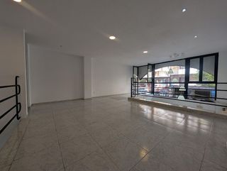Local comercial en alquiler en Pont Nou - Corazón de Jesús en Elche