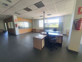 Oficina en alquiler en Lavadores en Vigo