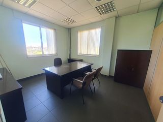 Oficina en alquiler en Lavadores en Vigo