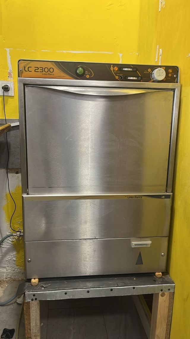 Lavavajillas LC 2300 Linea Blanca