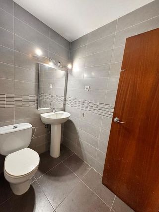 Local comercial en venta en Zona Puerto Deportivo en Fuengirola