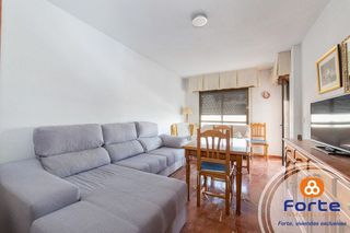 Piso en venta en Ciudad Jardín - Zoco en Córdoba