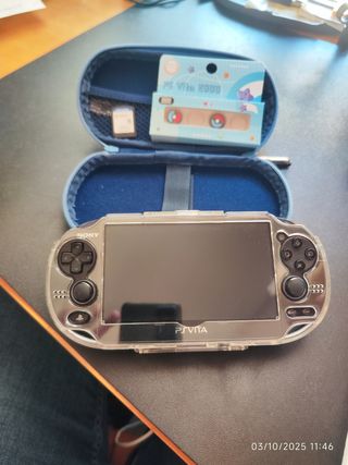 PS Vita OLED PCH-1004 + Cargador
