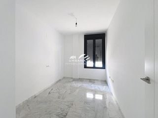 Piso en venta en Lucena