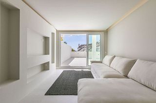 Piso en venta en Nueva Andalucía centro en Marbella