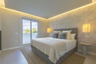 Piso en venta en Nueva Andalucía centro en Marbella