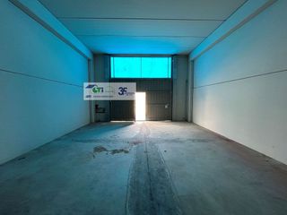 Nave industrial en venta en Barrio Torrero en Zaragoza