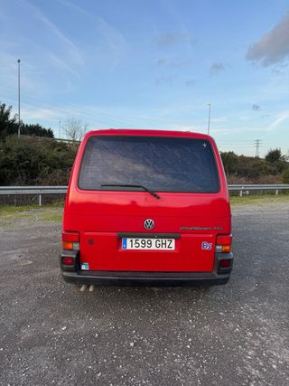 Volkswagen Multivan 