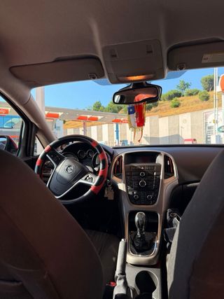 Opel Astra 2010 TRANFERENCIA INCLUIDA 