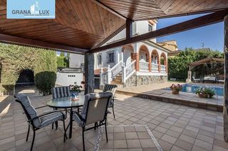 Chalet en venta en Gójar