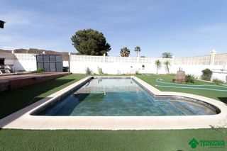 Chalet en venta en San Isidro - Campohermoso en Níjar