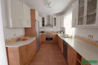 Chalet en venta en San Isidro - Campohermoso en Níjar