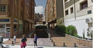 Garaje en alquiler en Montecerrao en Oviedo