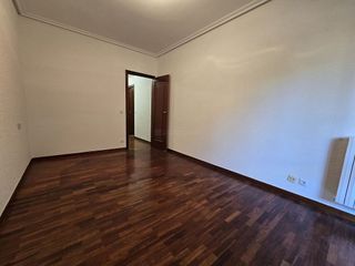Piso en alquiler en Centro en Logroño