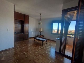 Piso en alquiler en Maria Auxiliadora en Huesca