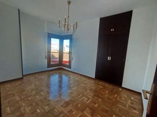 Piso en alquiler en Maria Auxiliadora en Huesca